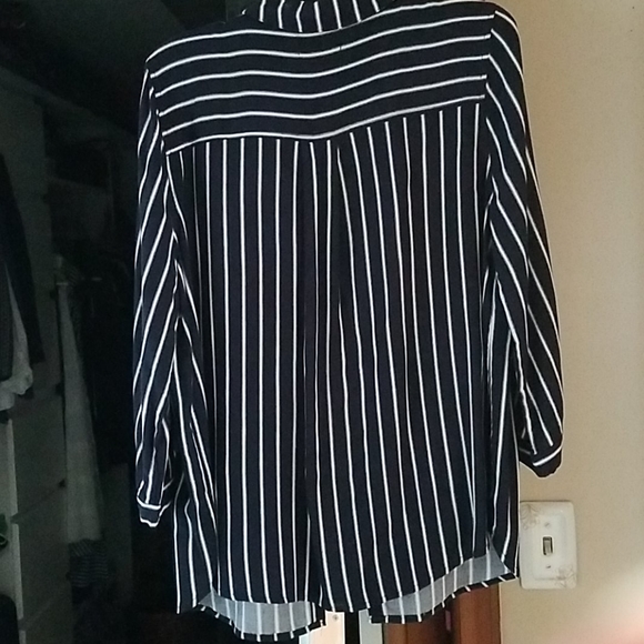 Tops - Picture 2 of 2